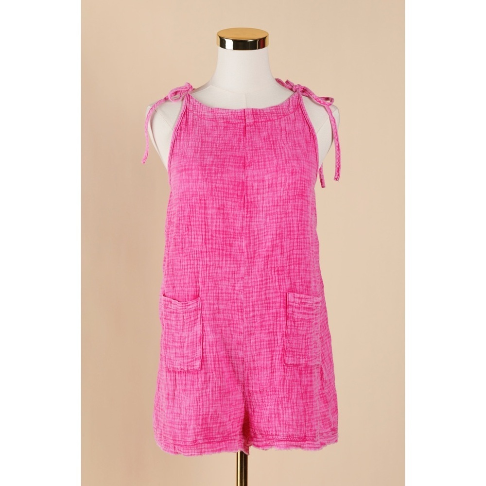 Sz M Pink Lily ‘I’ll Be Back’ Pink Acid Wash Romper Overalls GUC